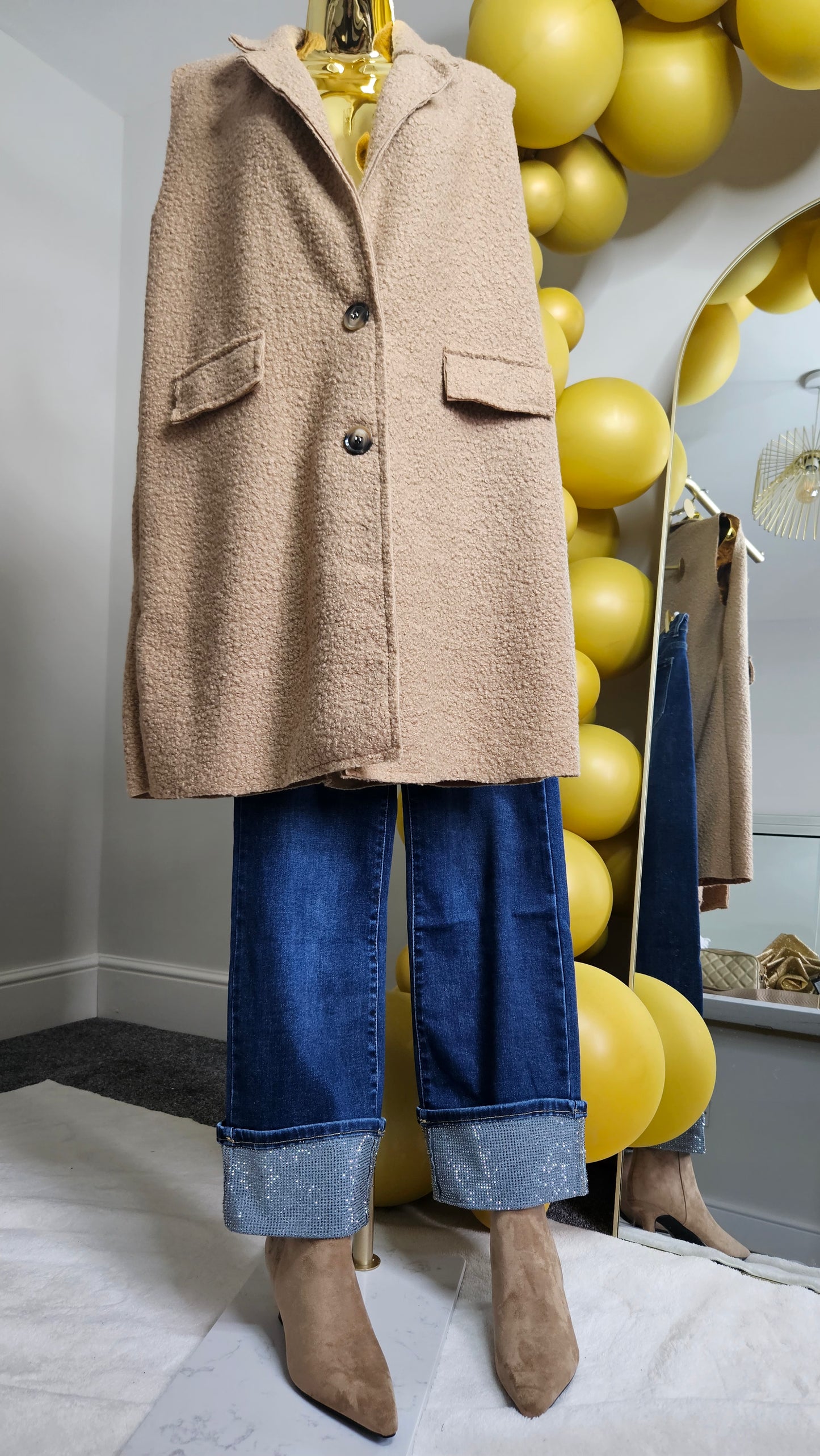 Gina Gilet (Faux Shearling) - One Size/Curvy, fits from Size 12 to Size 18)