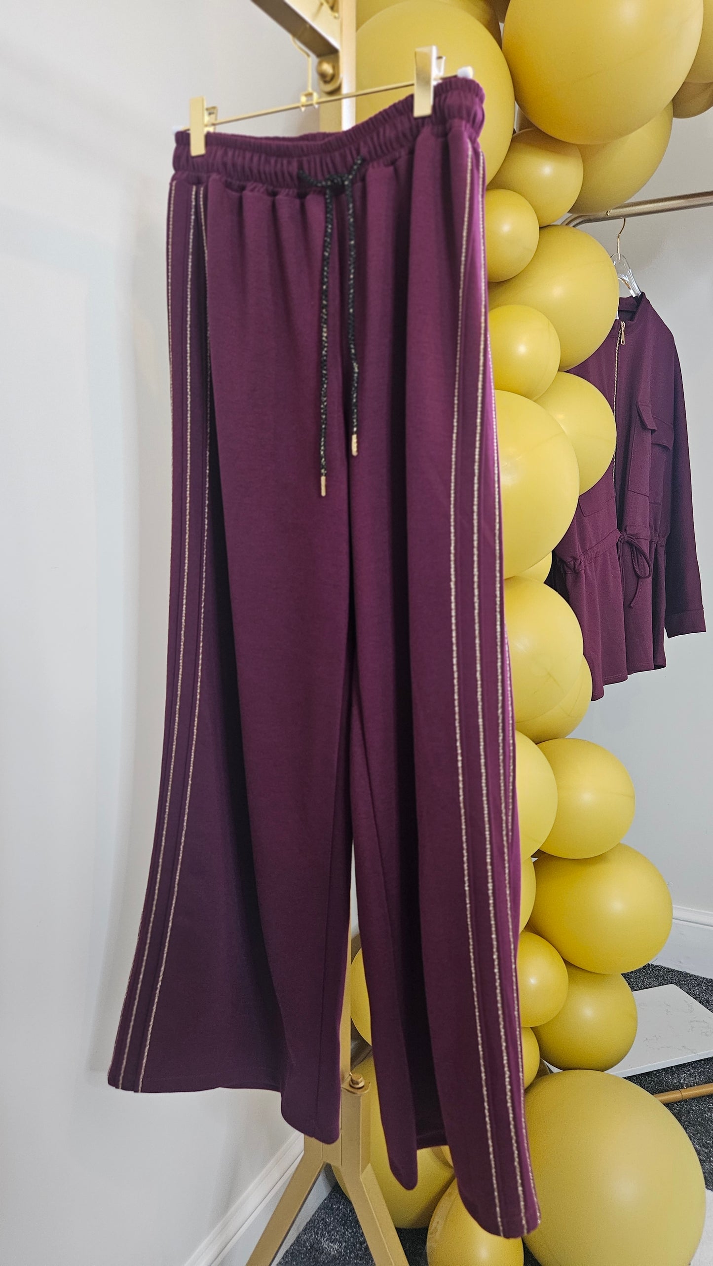 Sassy Metallic Wide Leg Pants - (Wine) - One Size