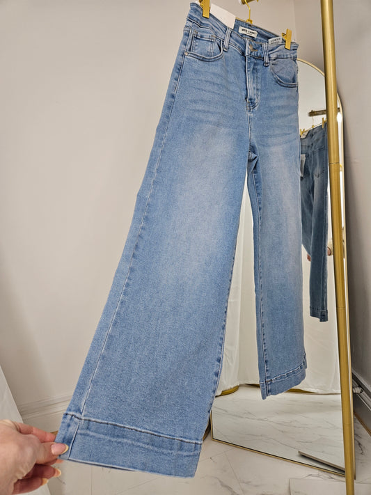 Petite Wide Leg Jeans - Light Denim